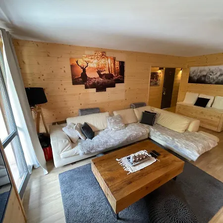 T4 Type Chalet Pra-loup * Uvernet-Fours